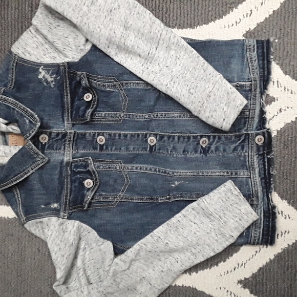 Hollister distressed jean jacket S - Picture 2 of 10